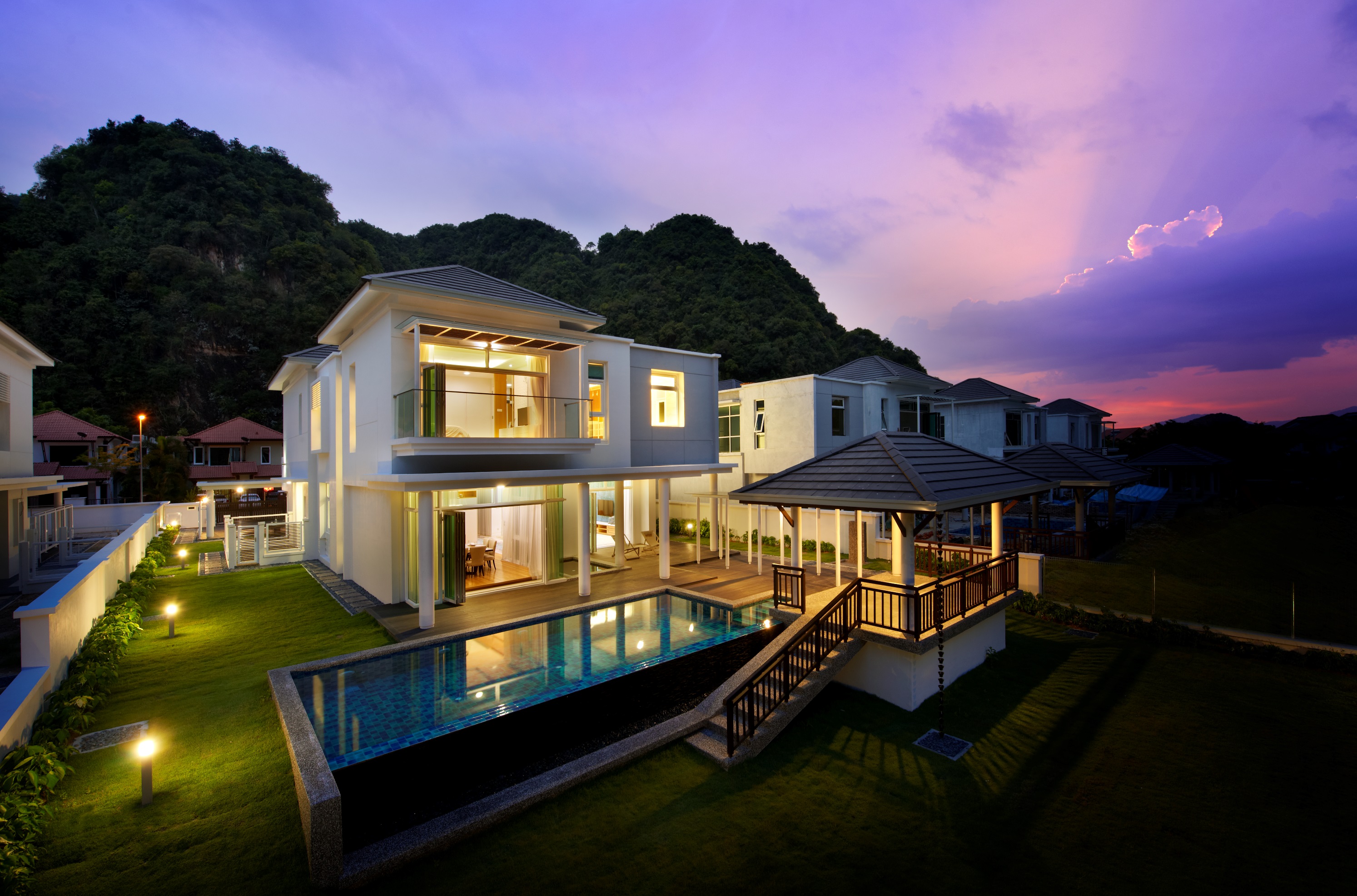 Lakeside Mansions - Malaysia Properties | Sunway Property